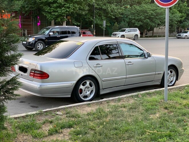 Mercedes E 240 1999, 380,000 km - 2.4 l - Gəncə