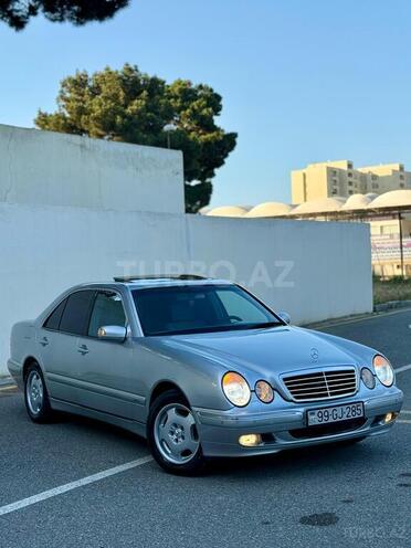 Mercedes E 280 2000, 291,324 km - 2.8 л - Bakı