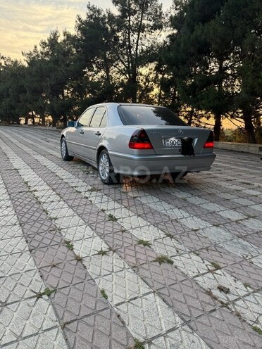 Mercedes C 240 1999, 269,000 km - 2.4 l - Cəlilabad
