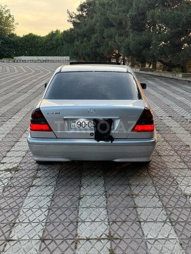 Mercedes C 240 1999, 269,000 km - 2.4 l - Cəlilabad