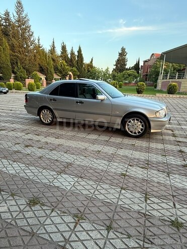 Mercedes C 240 1999, 269,000 km - 2.4 l - Cəlilabad