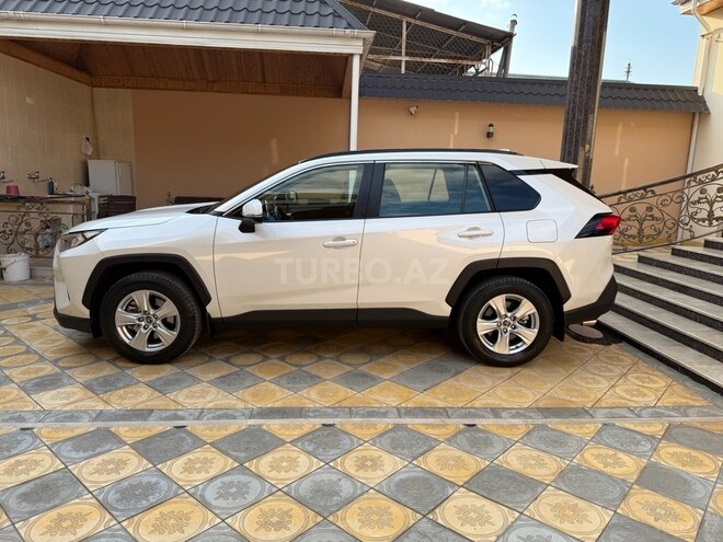 Toyota RAV4 2019, 93,800 km - 2.0 l - Bakı