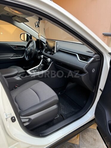 Toyota RAV4 2019, 93,800 km - 2.0 l - Bakı