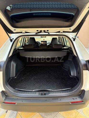 Toyota RAV4 2019, 93,800 km - 2.0 l - Bakı