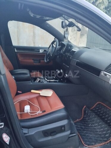Volkswagen Touareg 2009, 246,000 km - 4.2 л - Bakı