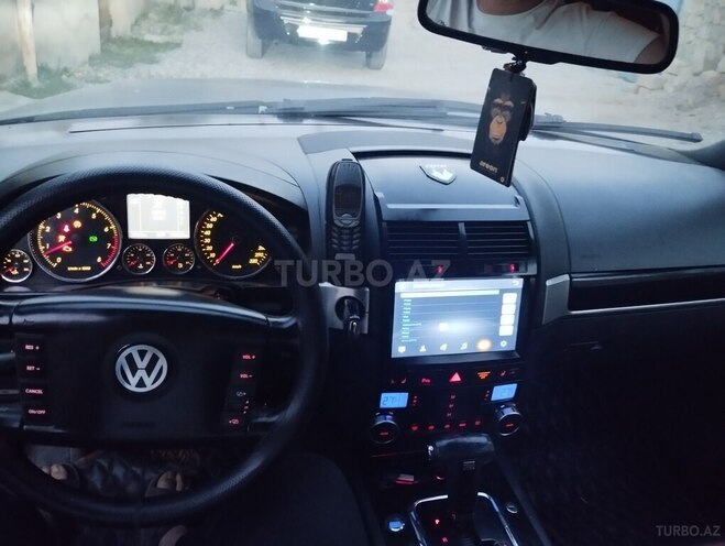 Volkswagen Touareg 2009, 246,000 km - 4.2 л - Bakı