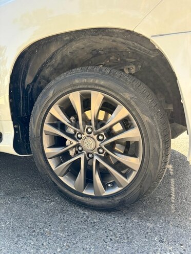 Toyota Land Cruiser Prado 2011, 219,500 km - 2.7 l - Bakı
