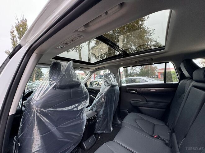 Toyota Highlander-15