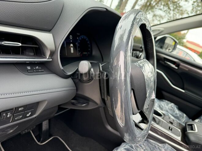 Toyota Highlander-18