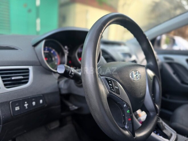 Hyundai Avante 2015, 209,000 km - 1.6 l - Bakı