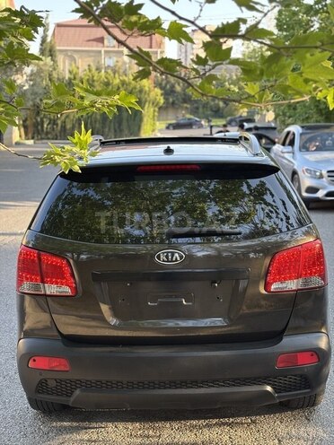 Kia Sorento 2011, 273,000 km - 2.0 l - Bakı