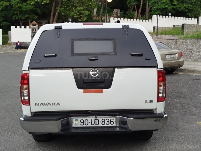 Nissan Navara 2012, 192,980 km - 2.5 l - Şəki