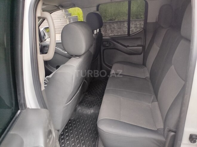 Nissan Navara 2012, 192,980 km - 2.5 l - Şəki