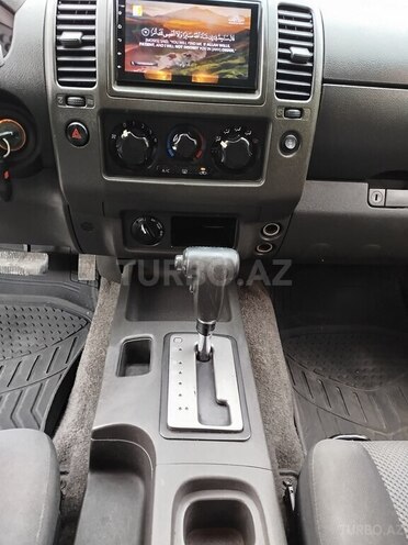 Nissan Navara 2012, 192,980 km - 2.5 l - Şəki