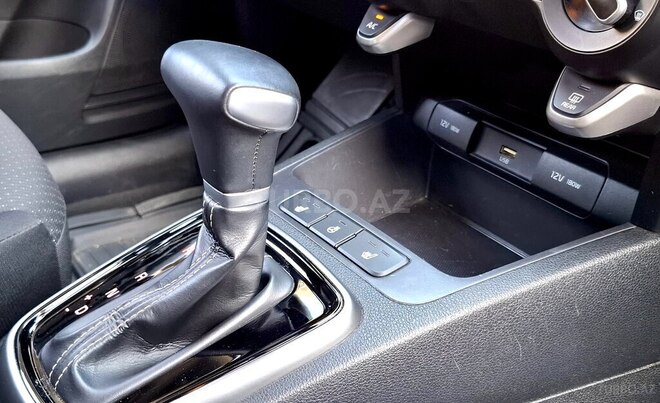 Kia Rio X-Line 2021, 65,000 km - 1.4 l - Bakı