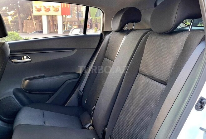 Kia Rio X-Line 2021, 65,000 km - 1.4 l - Bakı