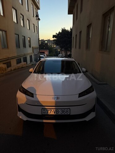 Changan Qiyuan A05 2024, 1,200 km - 1.5 l - Bakı