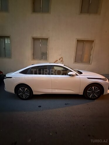 Changan Qiyuan A05 2024, 1,200 km - 1.5 l - Bakı