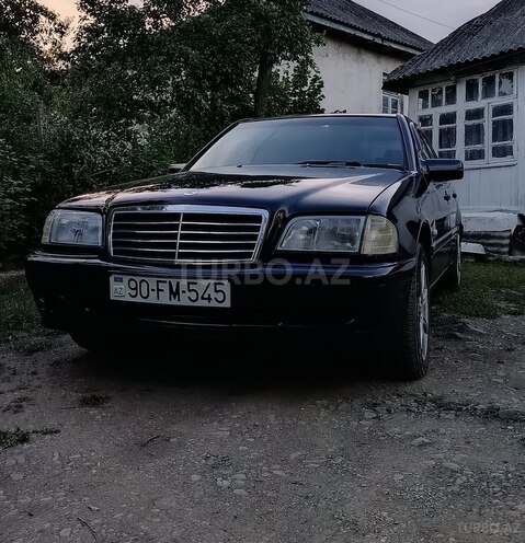 Mercedes C 180 1998, 370,000 km - 1.8 l - Lerik