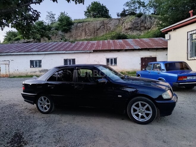 Mercedes C 180 1998, 370,000 km - 1.8 l - Lerik