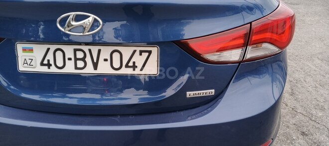 Hyundai Elantra 2015, 173,000 km - 1.8 l - Quba