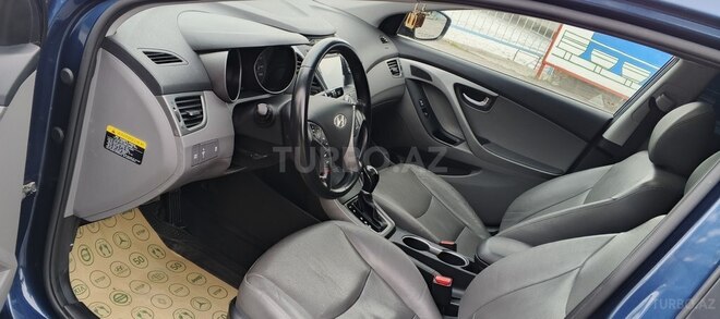 Hyundai Elantra 2015, 173,000 km - 1.8 l - Quba