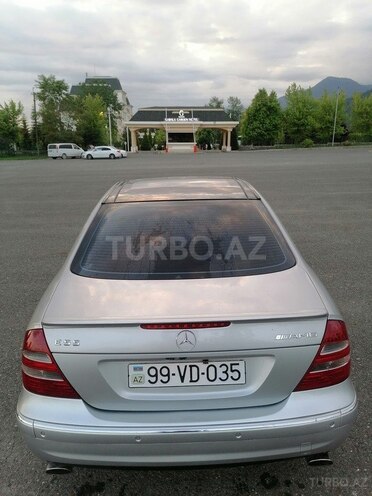Mercedes E 320 2003, 327,158 km - 3.2 l - Qəbələ
