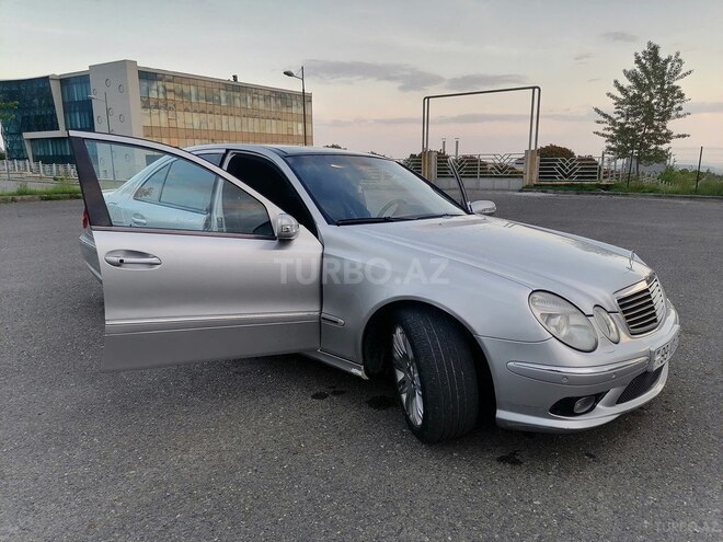 Mercedes E 320 2003, 327,158 km - 3.2 l - Qəbələ