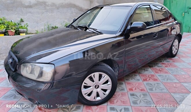Hyundai Elantra 2002, 288,000 km - 2.0 l - Bakı