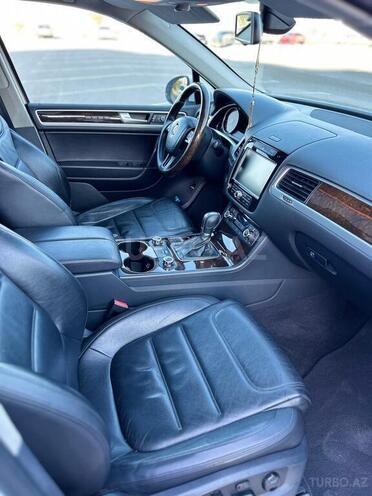 Volkswagen Touareg 2014, 178,000 km - 3.6 л - Ağcabədi