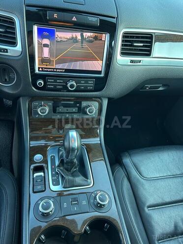 Volkswagen Touareg 2014, 178,000 km - 3.6 л - Ağcabədi