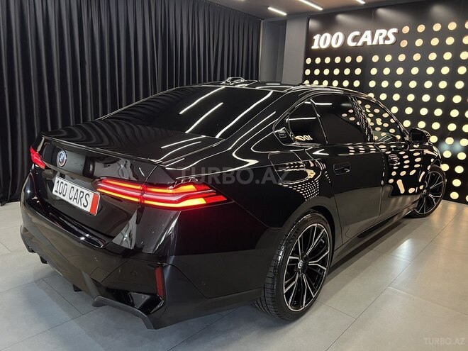 BMW 520 2023, 33,000 km - 2.0 l - Bakı