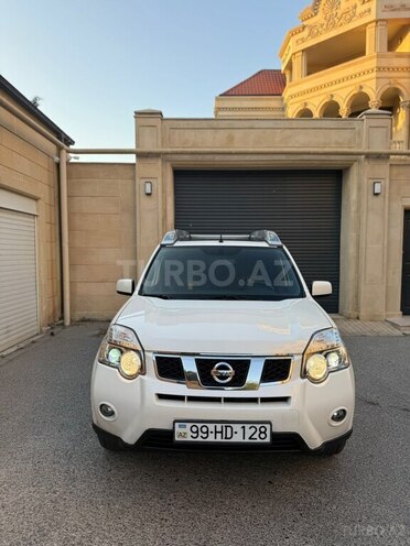 Nissan X-Trail 2013, 210,000 km - 2.5 l - Bakı