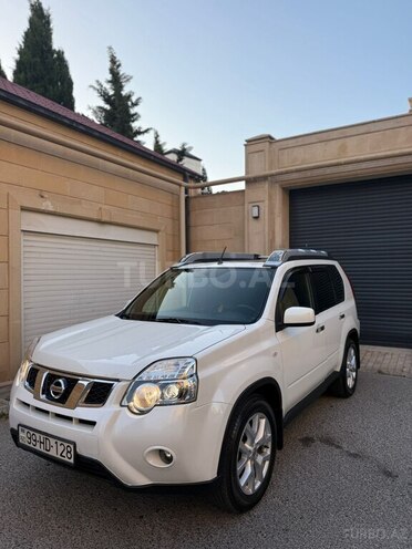 Nissan X-Trail 2013, 210,000 km - 2.5 l - Bakı