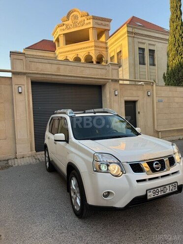 Nissan X-Trail 2013, 210,000 km - 2.5 l - Bakı