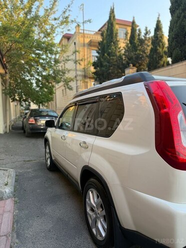 Nissan X-Trail 2013, 210,000 km - 2.5 l - Bakı