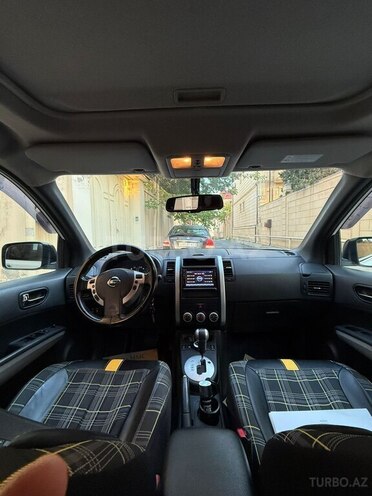 Nissan X-Trail 2013, 210,000 km - 2.5 l - Bakı
