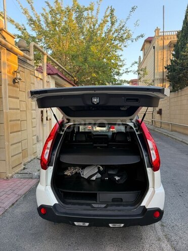 Nissan X-Trail 2013, 210,000 km - 2.5 l - Bakı