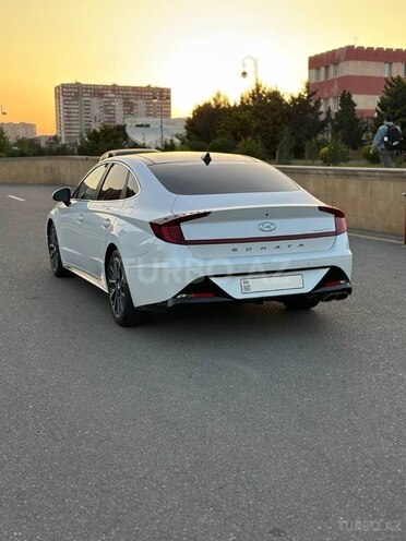 Hyundai Sonata-5