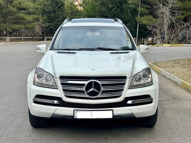 Mercedes GL 500 4MATIC 2011, 200,000 km - 5.5 l - Bakı