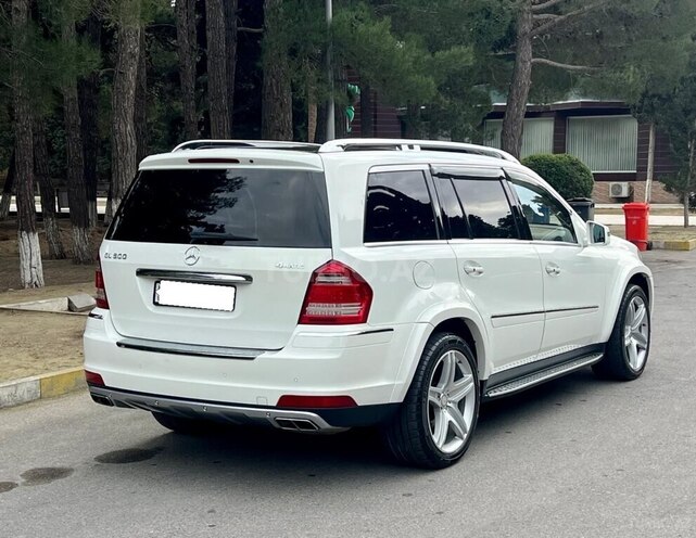 Mercedes GL 500 4MATIC 2011, 200,000 km - 5.5 l - Bakı