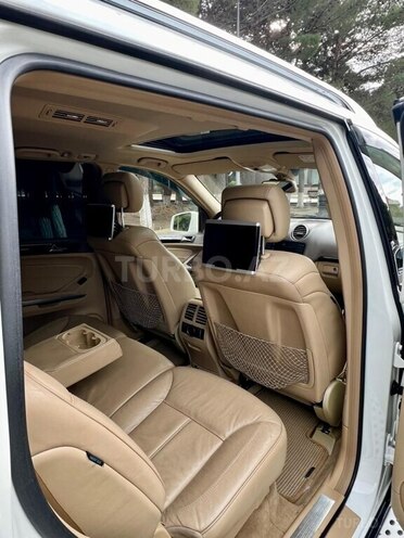 Mercedes GL 500 4MATIC 2011, 200,000 km - 5.5 l - Bakı