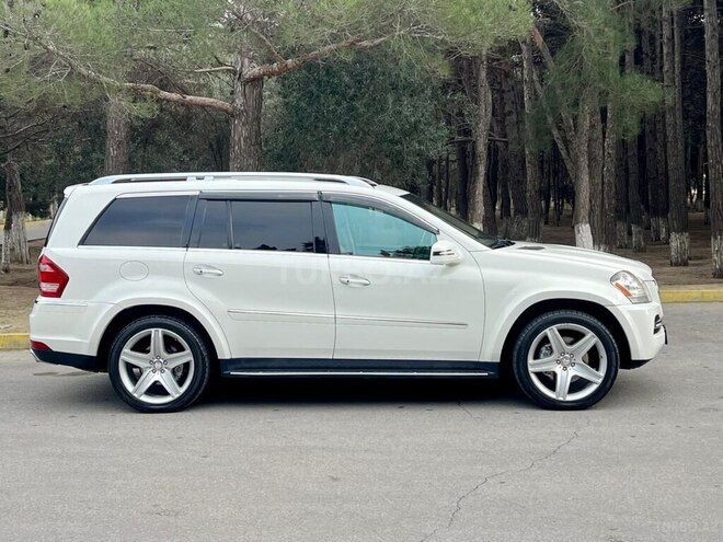 Mercedes GL 500 4MATIC 2011, 200,000 km - 5.5 l - Bakı