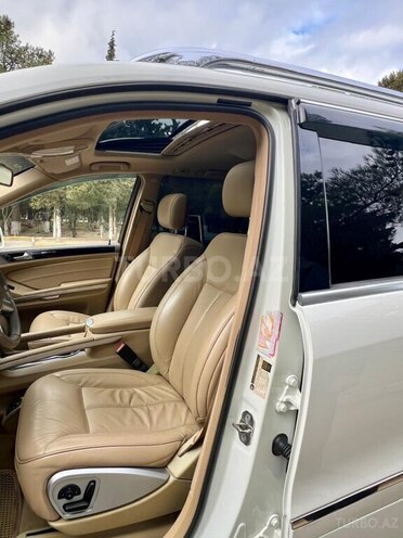Mercedes GL 500 4MATIC 2011, 200,000 km - 5.5 l - Bakı