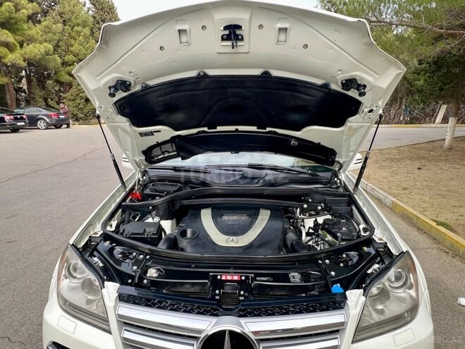Mercedes GL 500 4MATIC 2011, 200,000 km - 5.5 l - Bakı