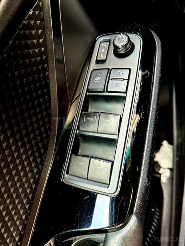 Toyota C-HR 2023, 56,000 km - 1.8 l - Bakı