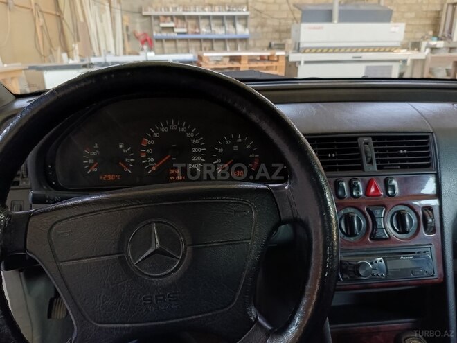 Mercedes C 180 1997, 366,677 km - 1.8 л - Bakı