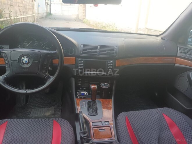 BMW 525 2000, 286,000 km - 2.5 l - Göyçay