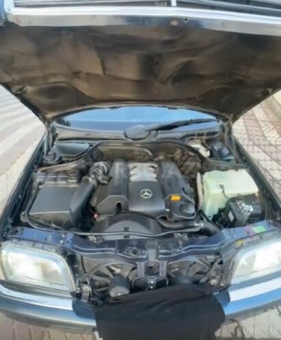 Mercedes C 240 1997, 324,000 km - 2.4 l - Cəlilabad