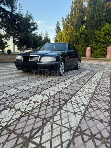 Mercedes C 240 1997, 324,000 km - 2.4 l - Cəlilabad
